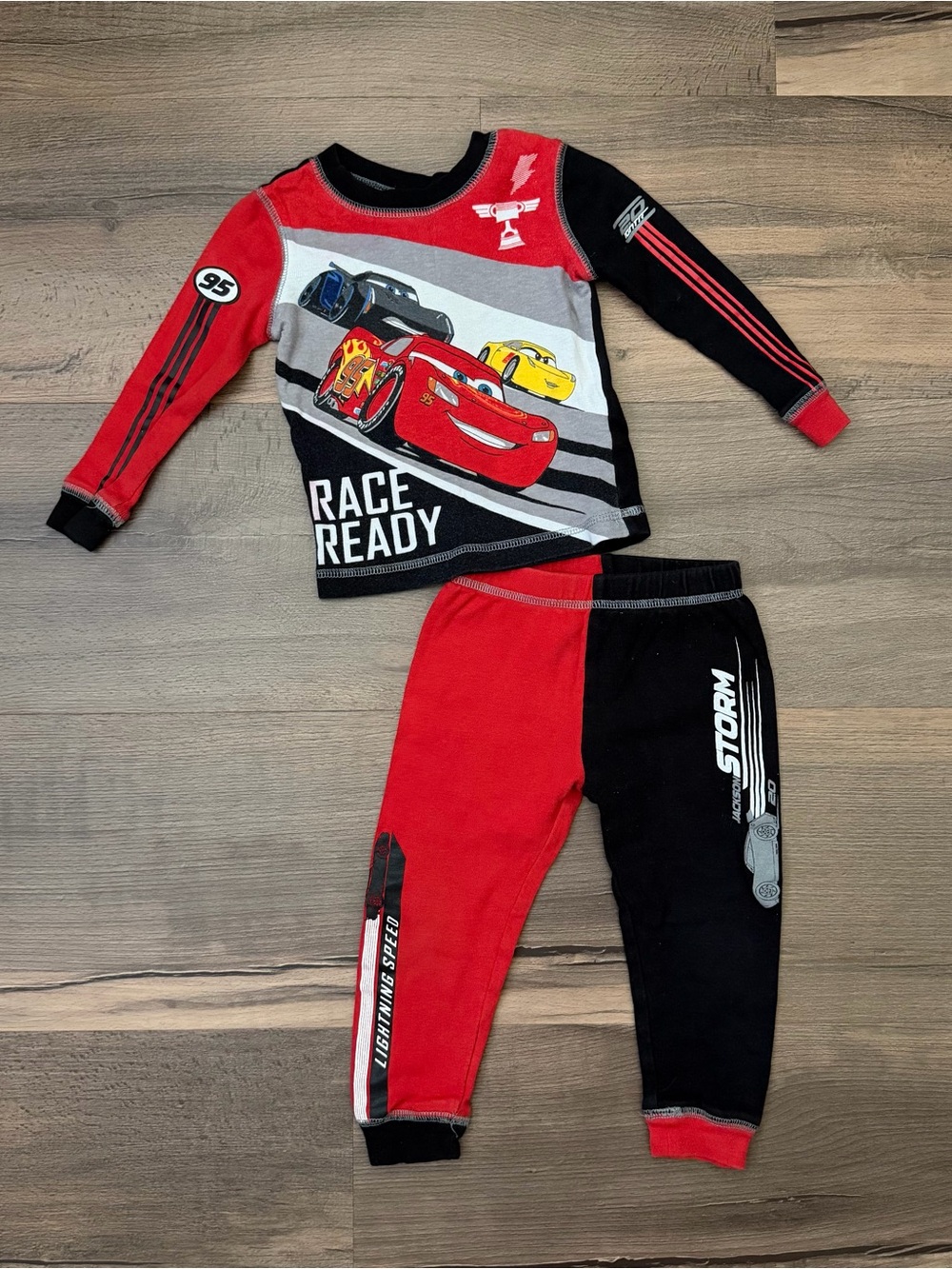 Disney Pixar Cars 3 Lightning McQueen Pajama Set - Size 2